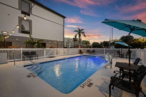 Clarion Pointe Lakeland — photograph 3