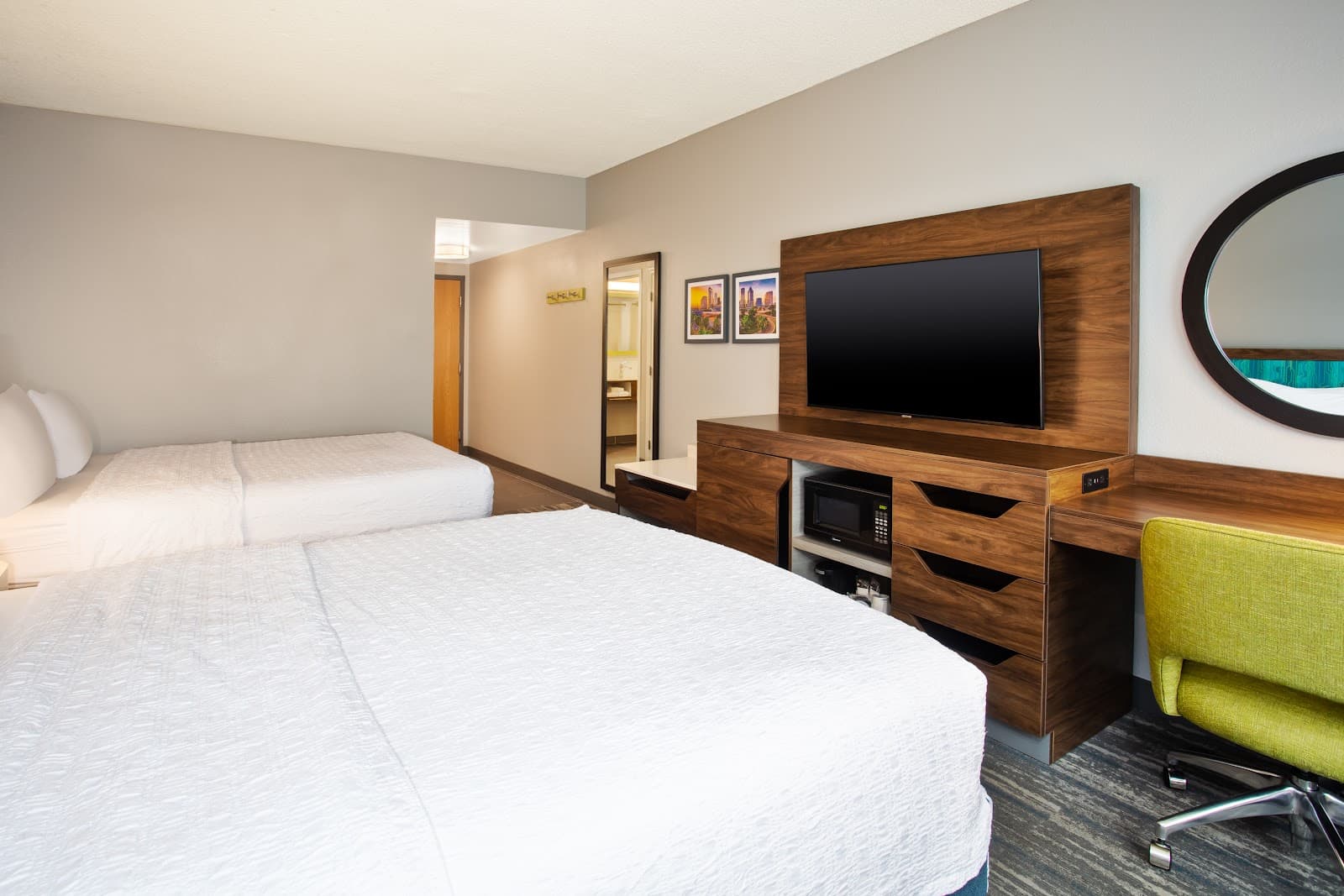 Hampton Inn & Suites Tampa East — photograph 2