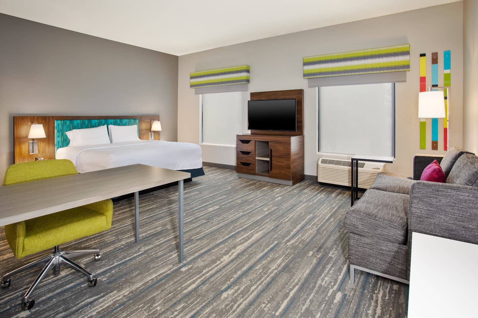 Hampton Inn & Suites Tampa East — photograph 3
