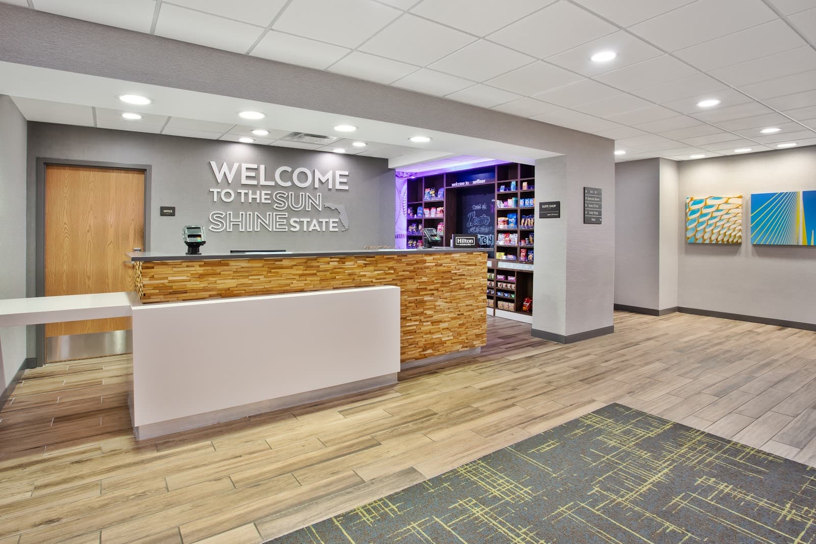 Hampton Inn & Suites Tampa East — photograph 5