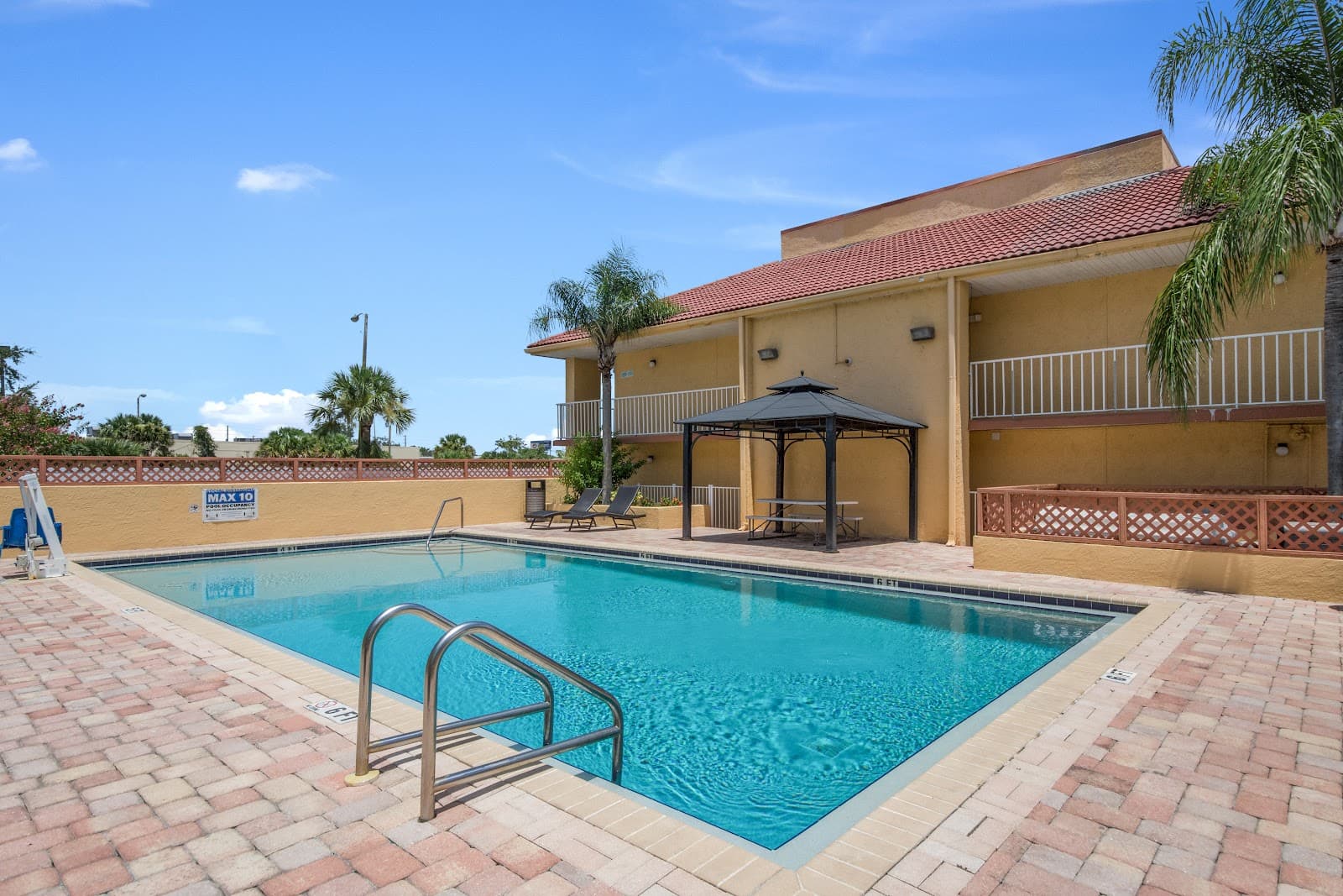 Rodeway Inn Port Richey — photograph 4